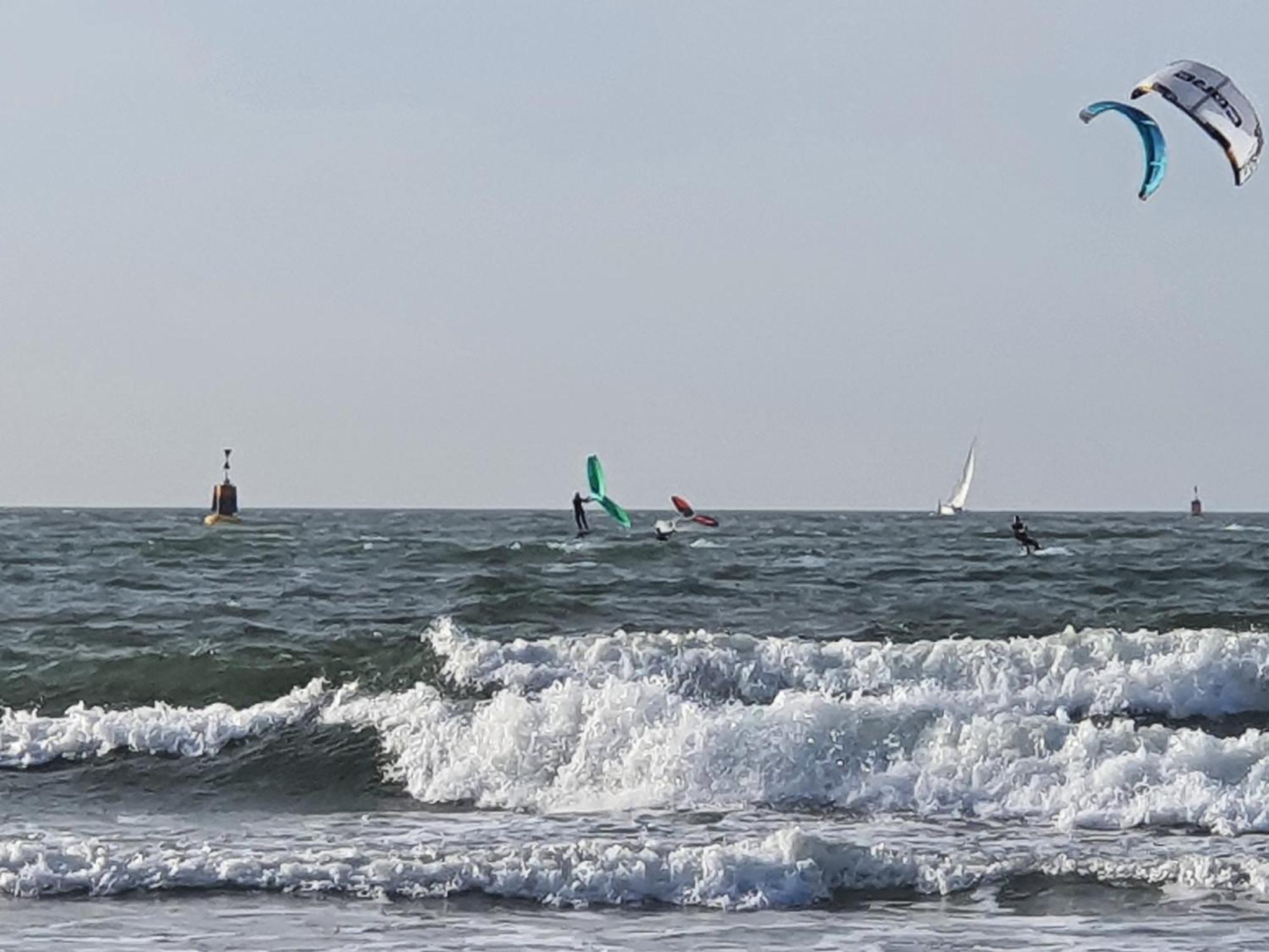 Bluebeach Scheveningen 海牙 外观 照片