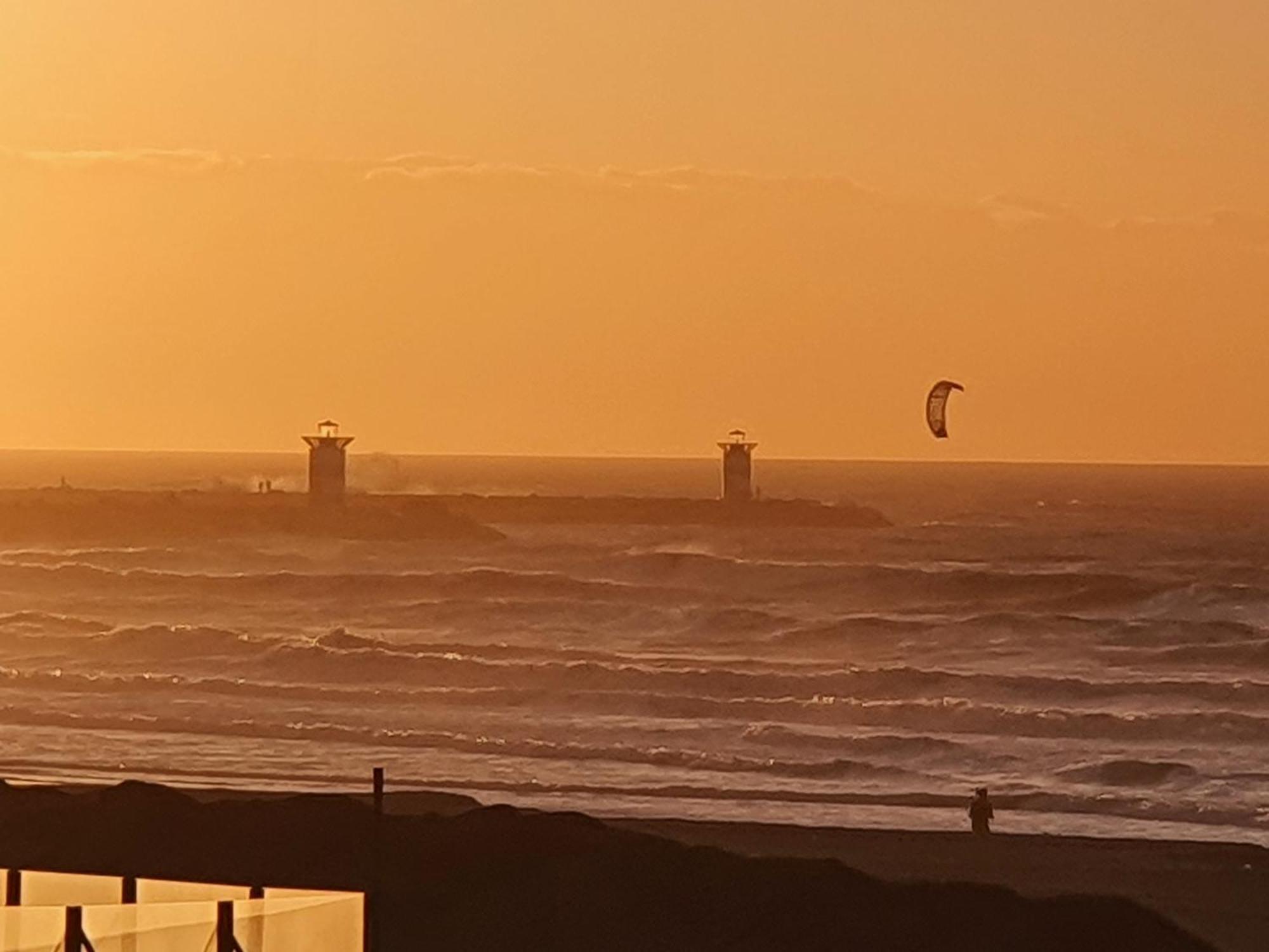 Bluebeach Scheveningen 海牙 外观 照片